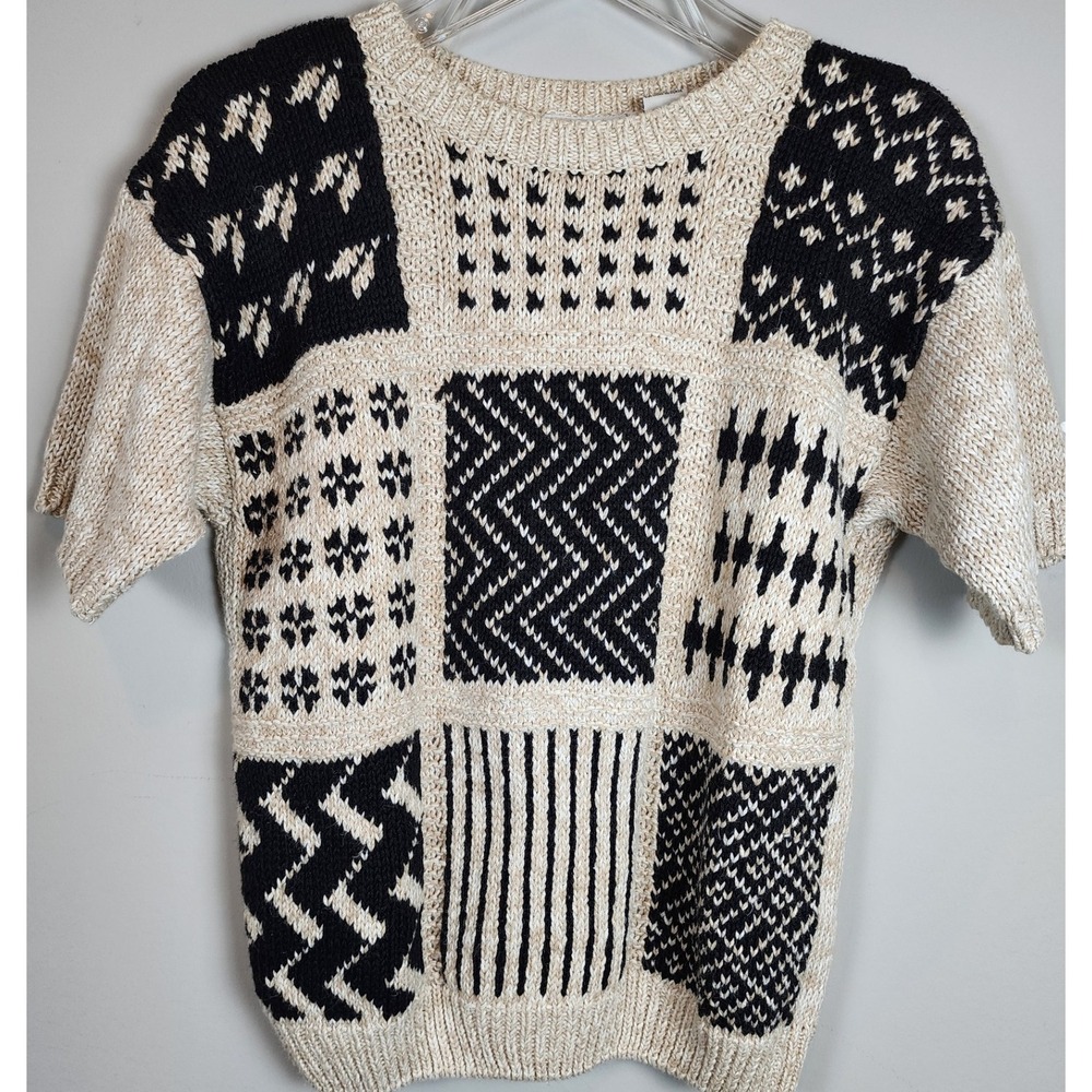 Vtg RUSS Womens Sz S Patchwork Short Sleeve Sweater Beige Black‎ Geometric